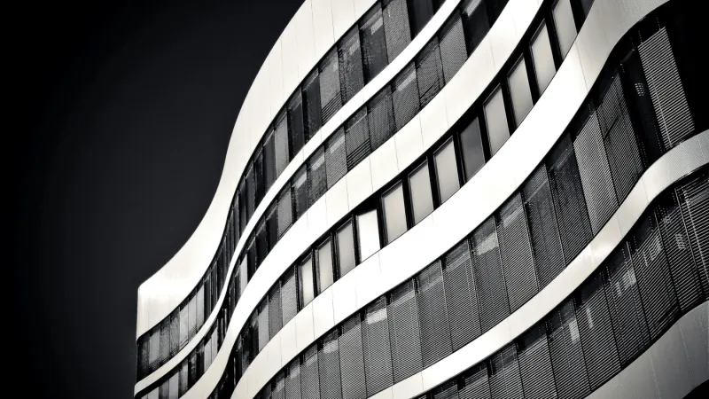 Opinia redakcyjna / komentarz. Test dłuższego tytułu. Test dłuższego tytułu.